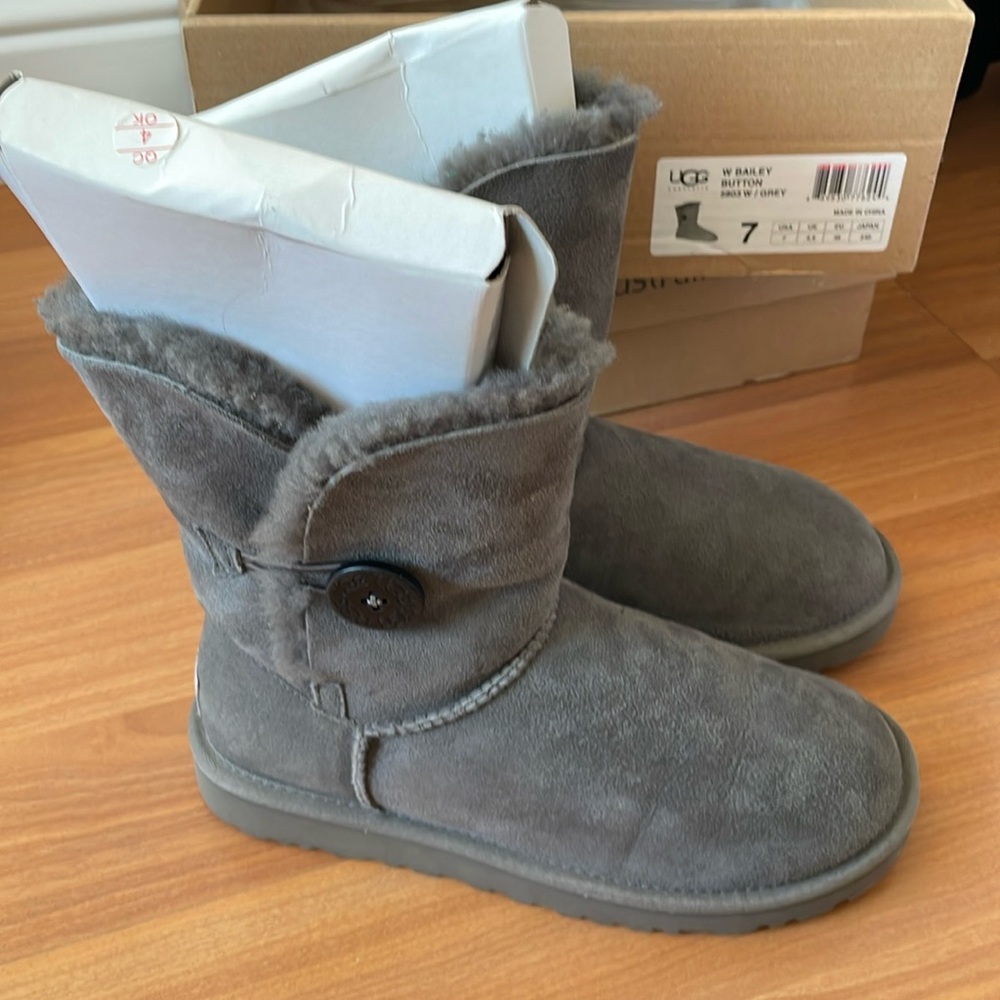 Uggs